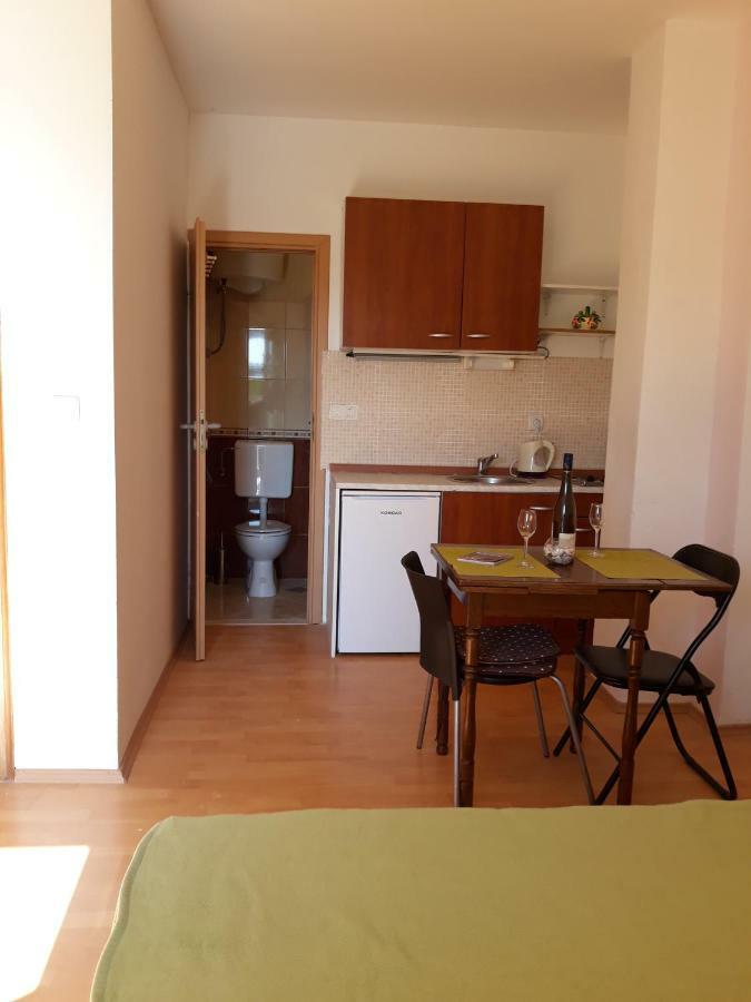 Apartmani Kljunak Zaton  Εξωτερικό φωτογραφία